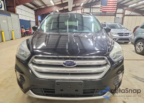 2017 Ford Escape Se из США, поврежденный, VIN 1FMCU9GD8HUD20827